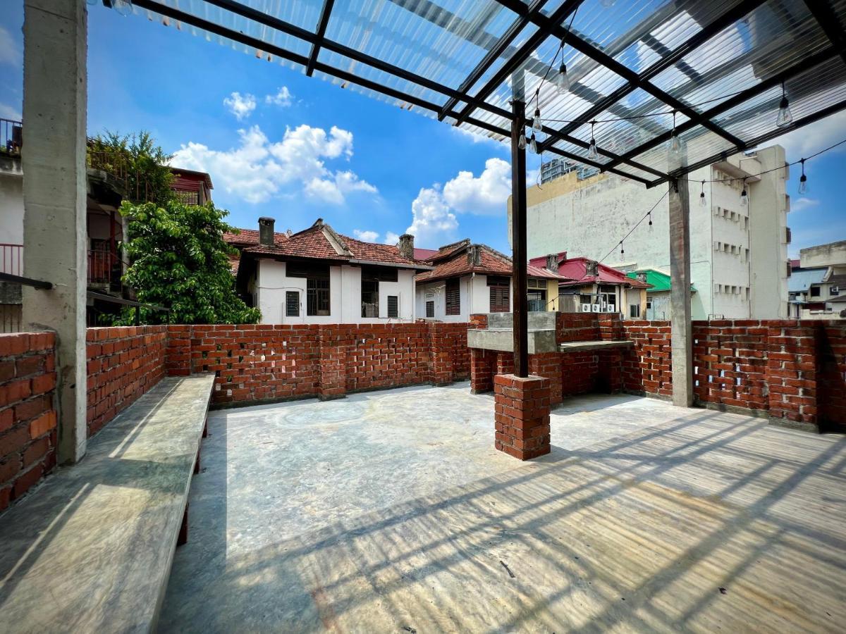 Dosomething Guest House 8 Ipoh Extérieur photo